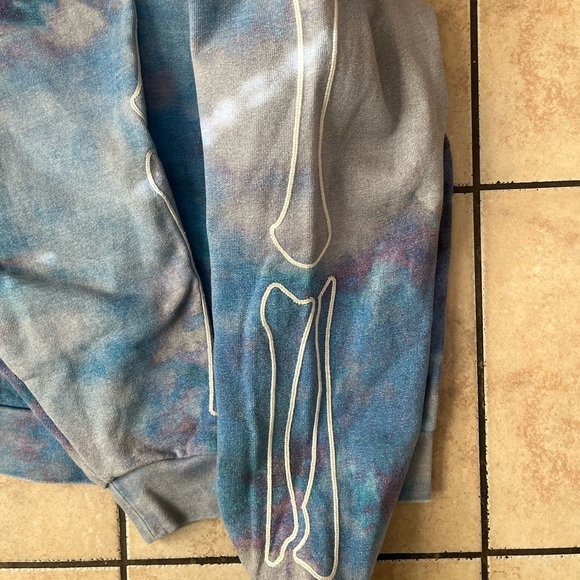 Kith Blue and Purple Tie-Dye Sweatshirt - Picture 5 of 8